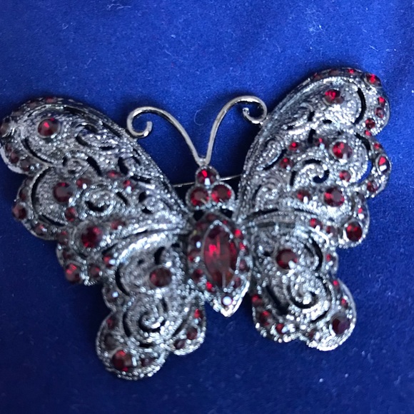 Vintage Butterfly Brooch - Picture 2 of 3